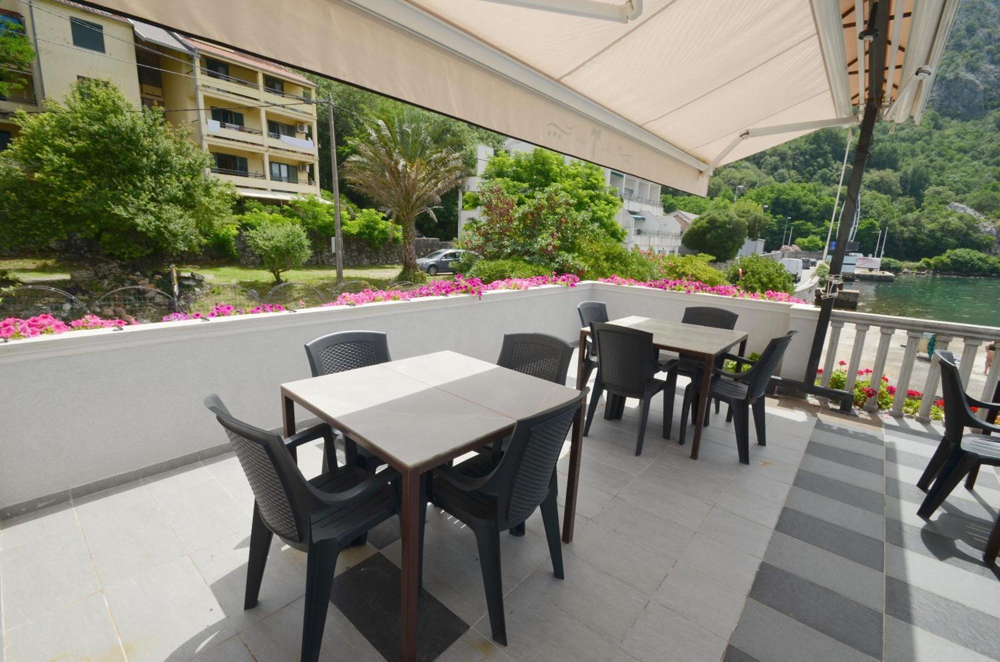 Apartments Mir I Dobro Kotor Dış mekan fotoğraf