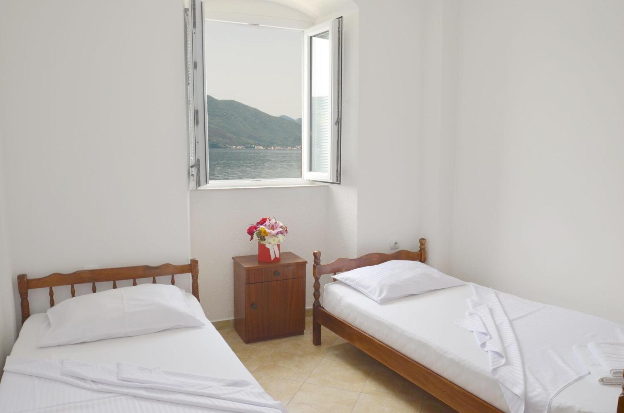Apartments Mir I Dobro Kotor Dış mekan fotoğraf