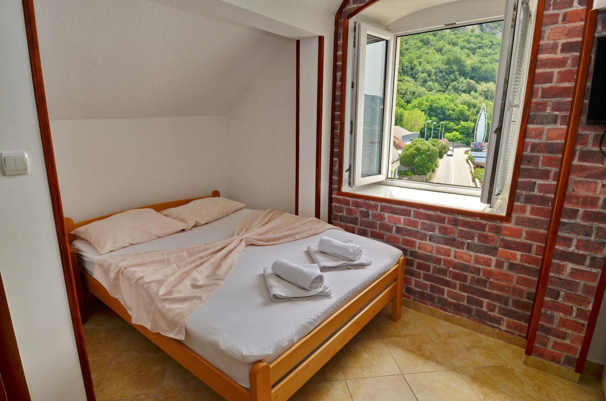 Apartments Mir I Dobro Kotor Dış mekan fotoğraf