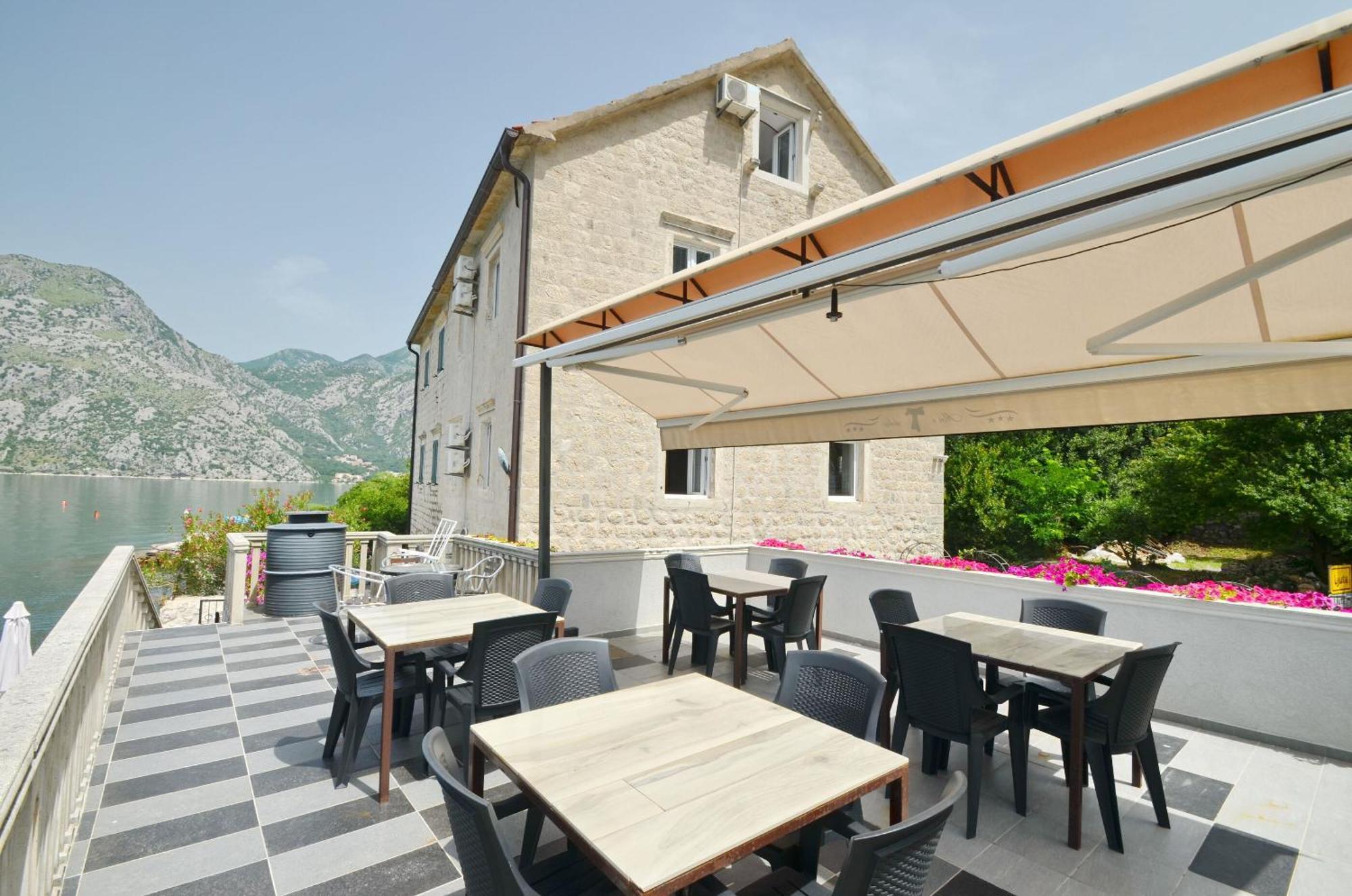 Apartments Mir I Dobro Kotor Dış mekan fotoğraf
