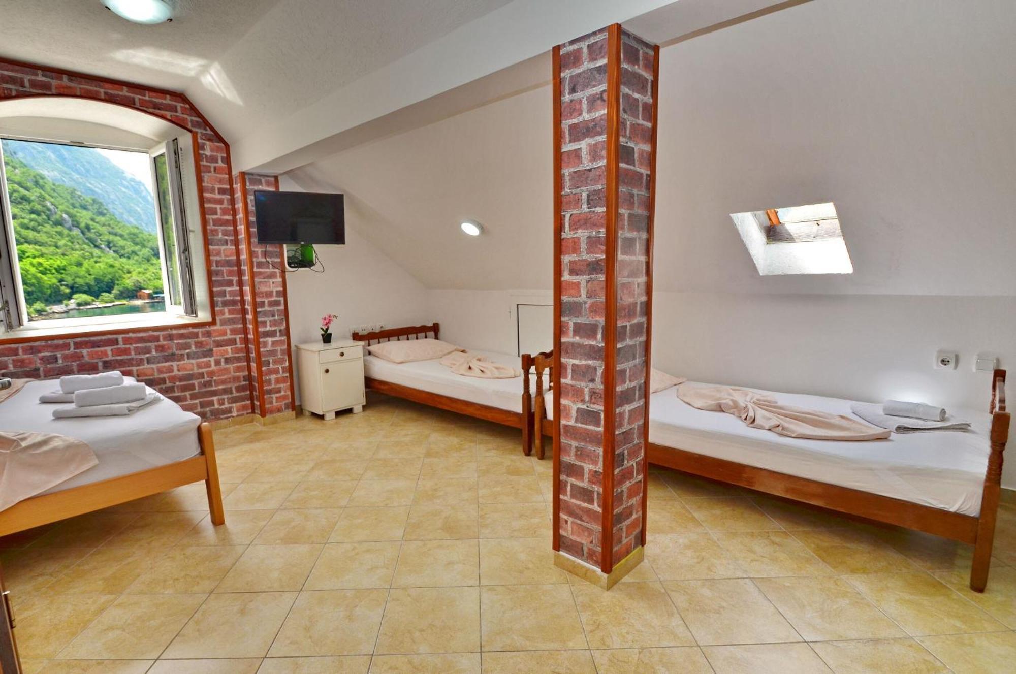 Apartments Mir I Dobro Kotor Dış mekan fotoğraf