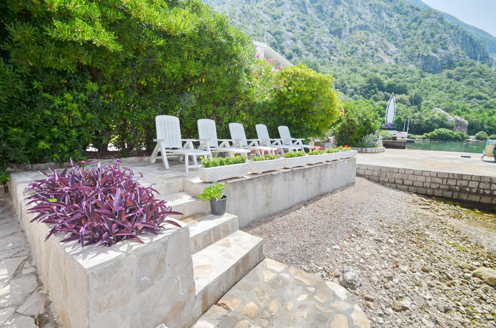 Apartments Mir I Dobro Kotor Dış mekan fotoğraf