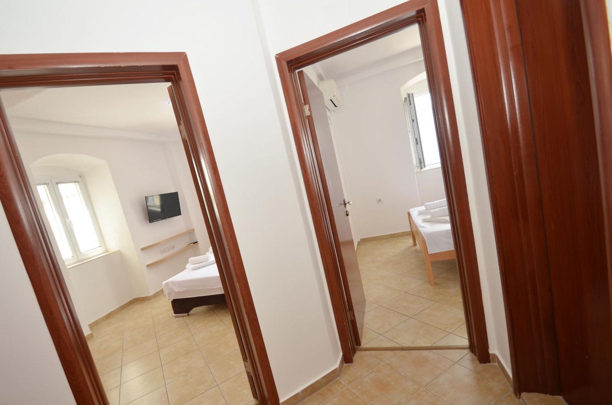 Apartments Mir I Dobro Kotor Dış mekan fotoğraf